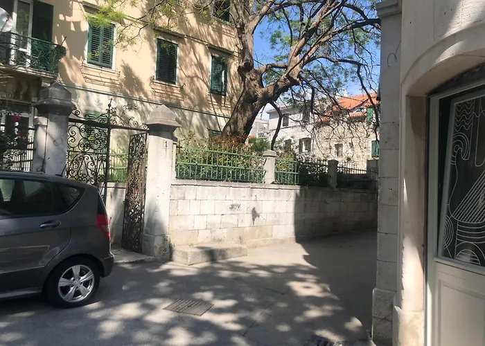 Old Town House Manosa Split